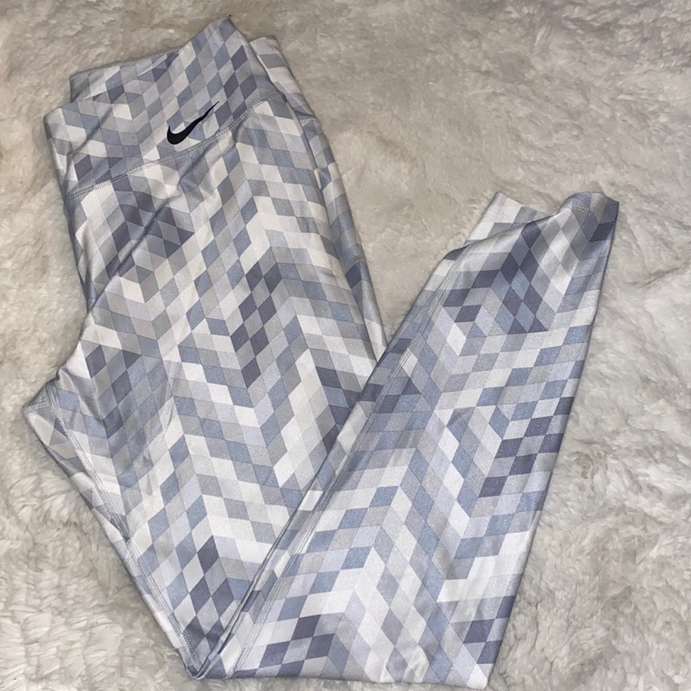 Nike leggings